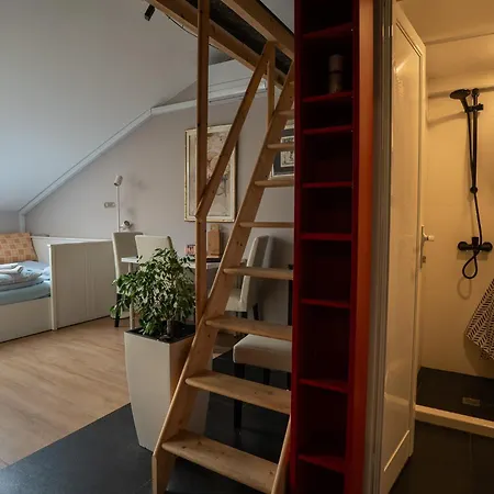 Cosy, Workplace With A Sunny Rooftop View Apartament Sofia