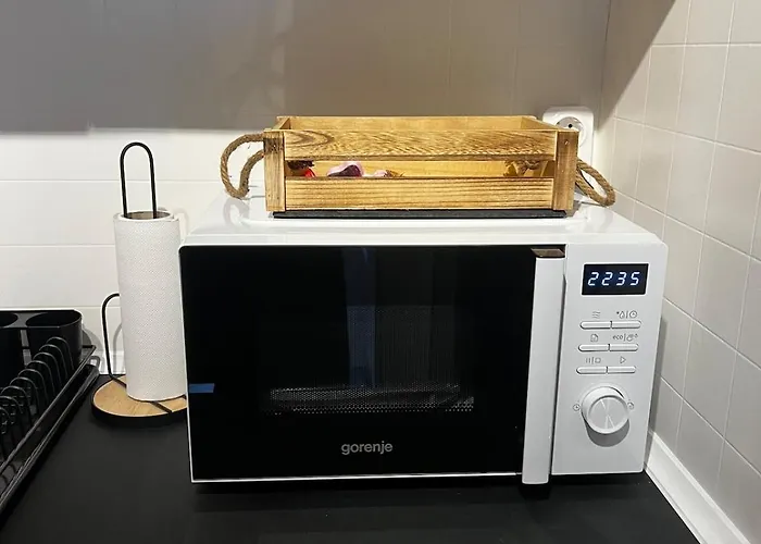 Cosy, Workplace With A Sunny Rooftop View Apartament