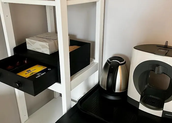 Cosy, Workplace With A Sunny Rooftop View Appartement